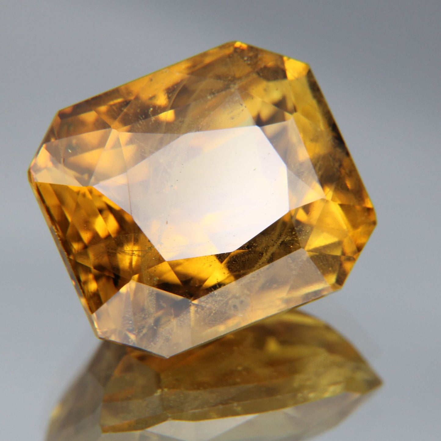 Chrysoberyl 10.80ct