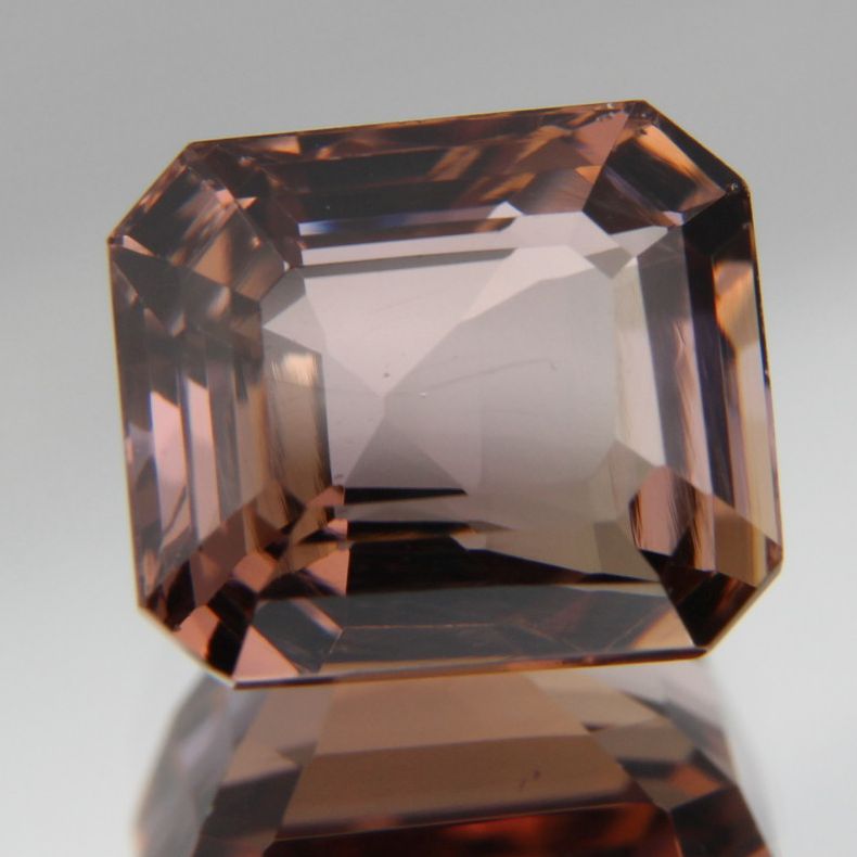 Zoisite 4.38 ct
