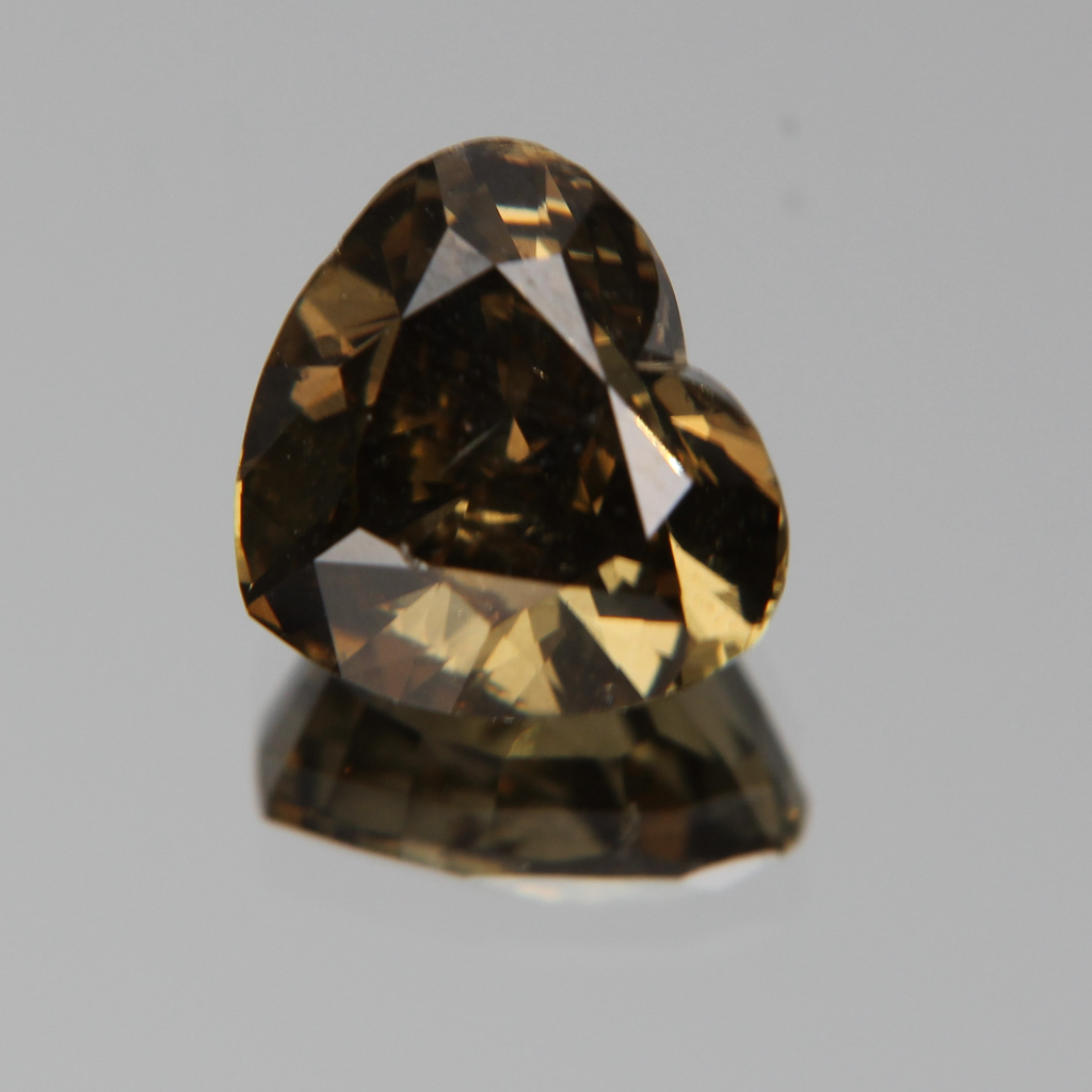 fancy vivid olive Diamond 3.02ct