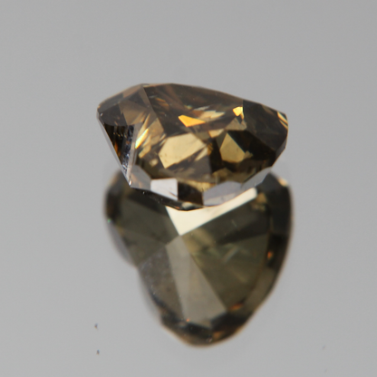fancy vivid olive Diamond 3.02ct
