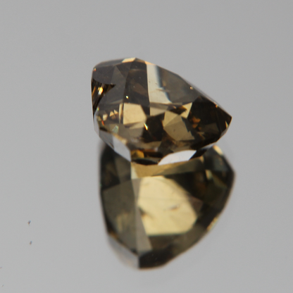 fancy vivid olive Diamond 3.02ct