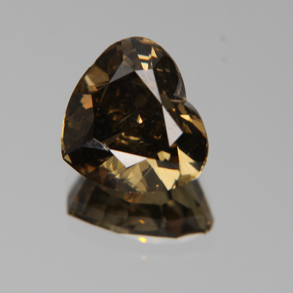 fancy vivid olive Diamond 3.02ct