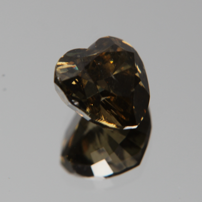 fancy vivid olive Diamond 3.02ct
