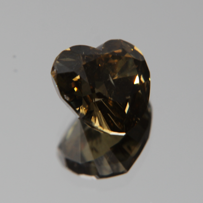 fancy vivid olive Diamond 3.02ct