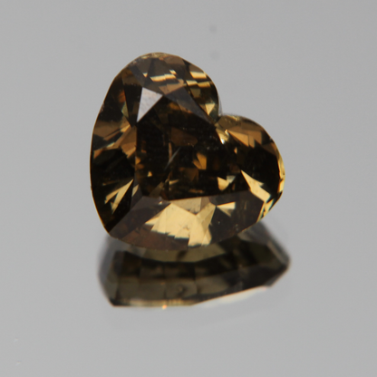 fancy vivid olive Diamond 3.02ct