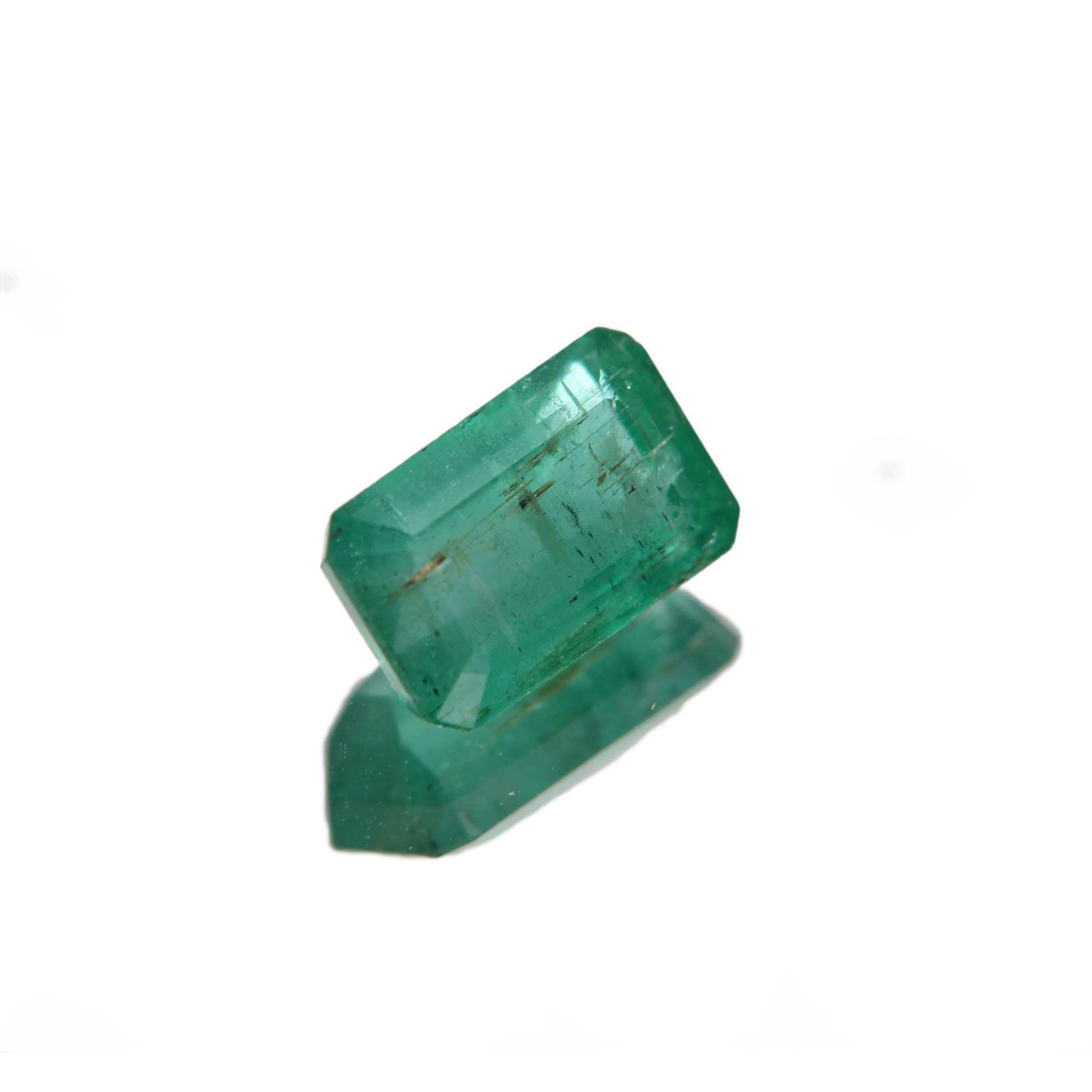 Smaragd 2.23ct ansicht von links 
