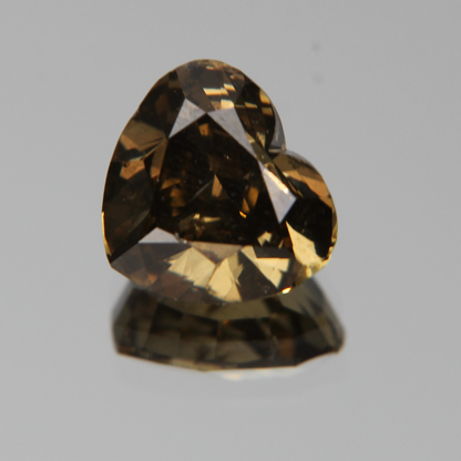 fancy vivid olive Diamond 3.02ct