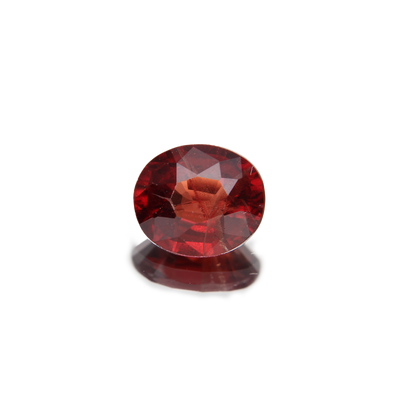 roter Spinell 1.15ct ansicht von vorne