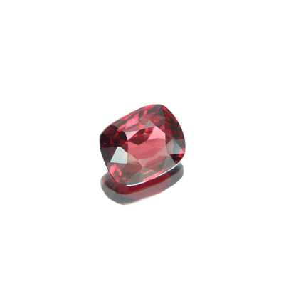 Spinell 1.08ct ansicht von links