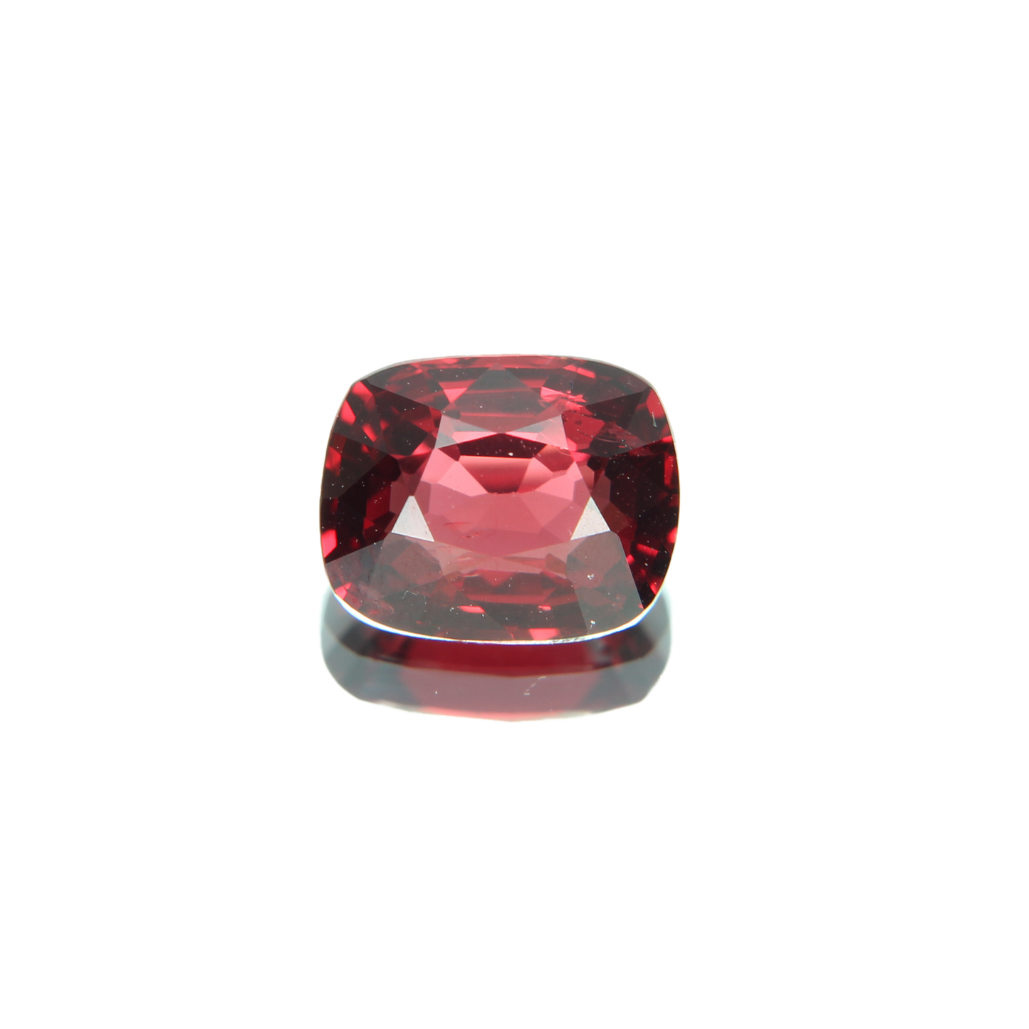 Spinell 1.08ct ansicht von vorne