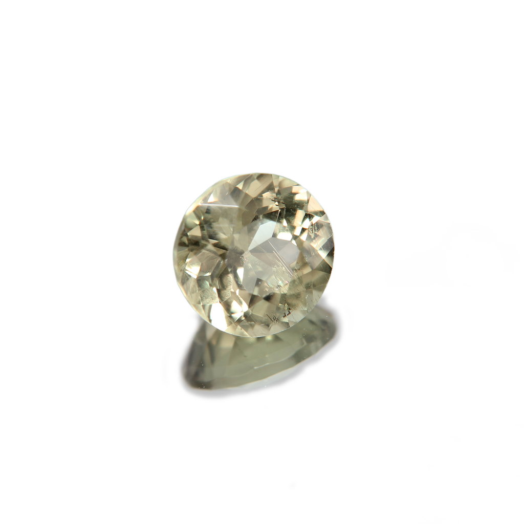 Sultanit 2.06ct ansicht von links