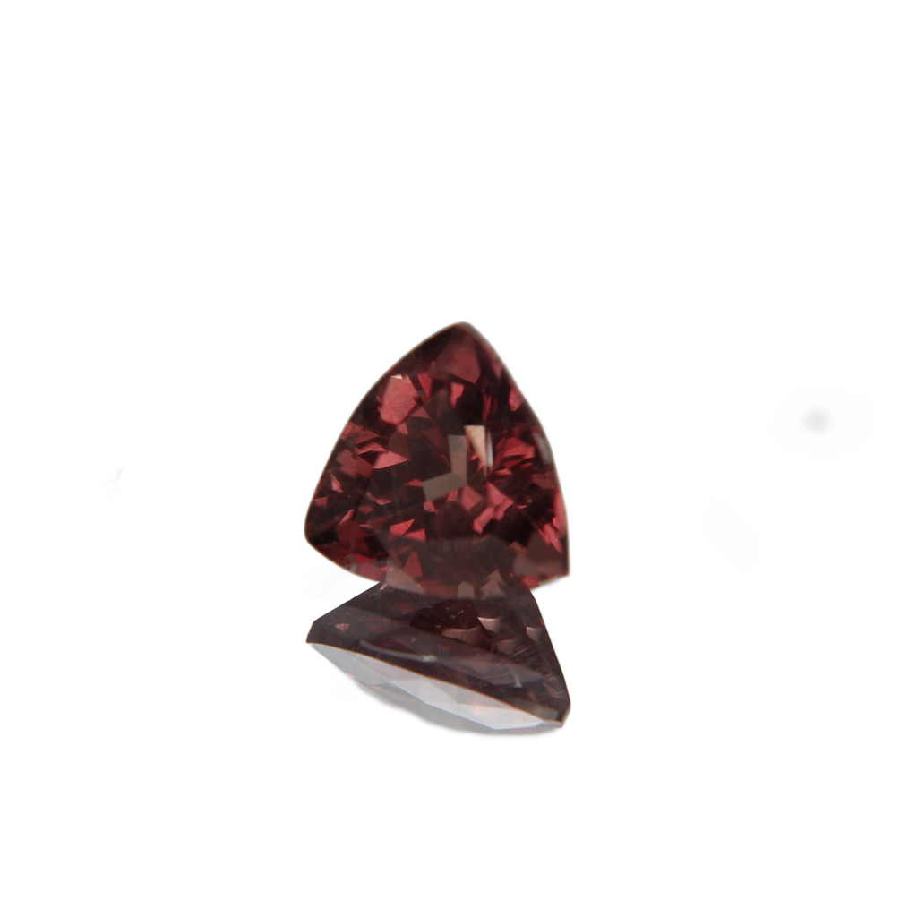 Pyrop-Spessartin Granat 1.93ct ansicht von rechts