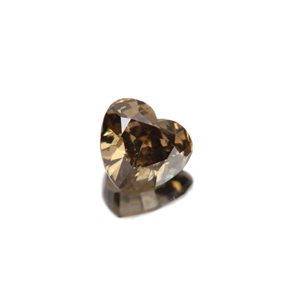Fancy vivid olive Diamant 3.02ct ansicht von links