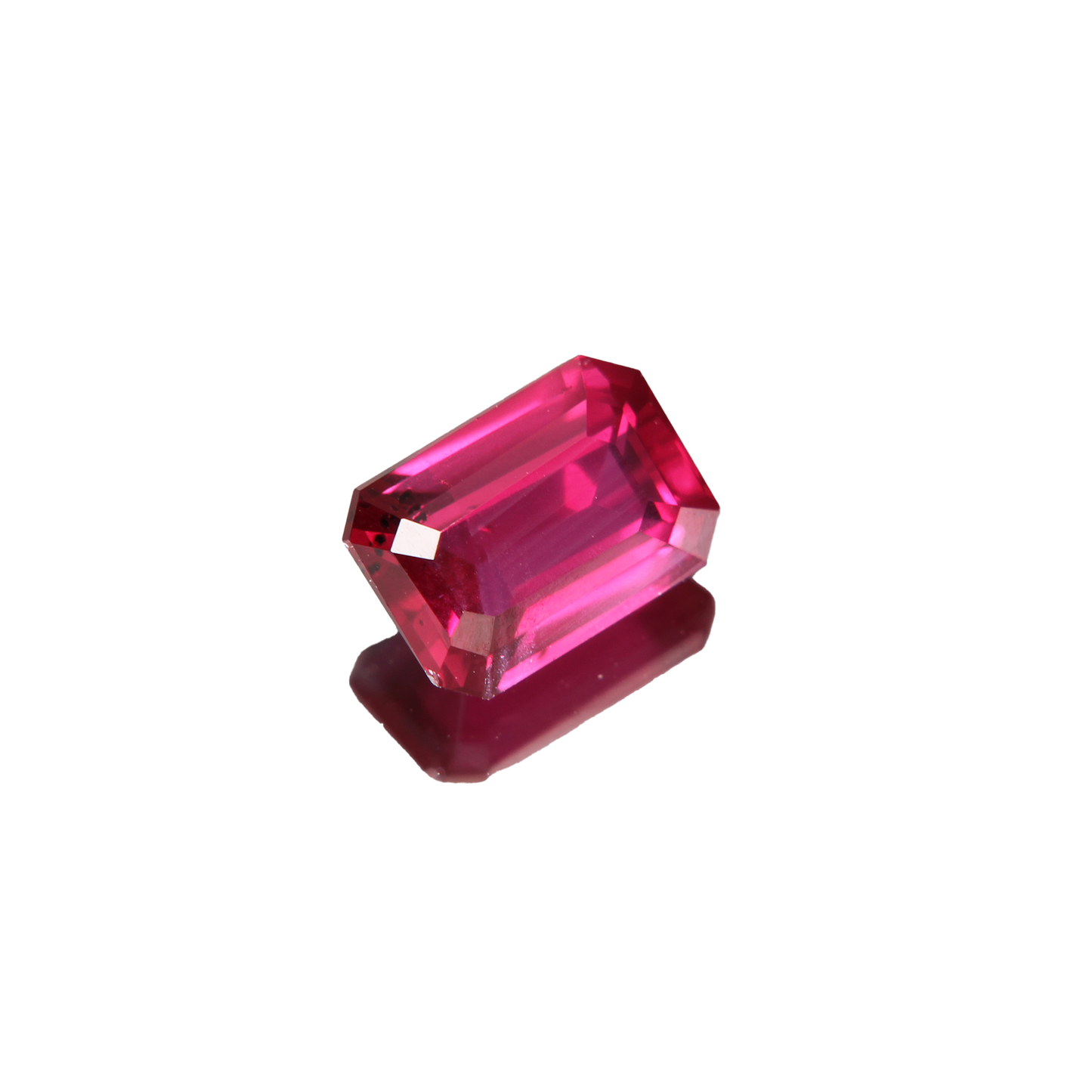 Rubin 1.07ct - ansicht von links 