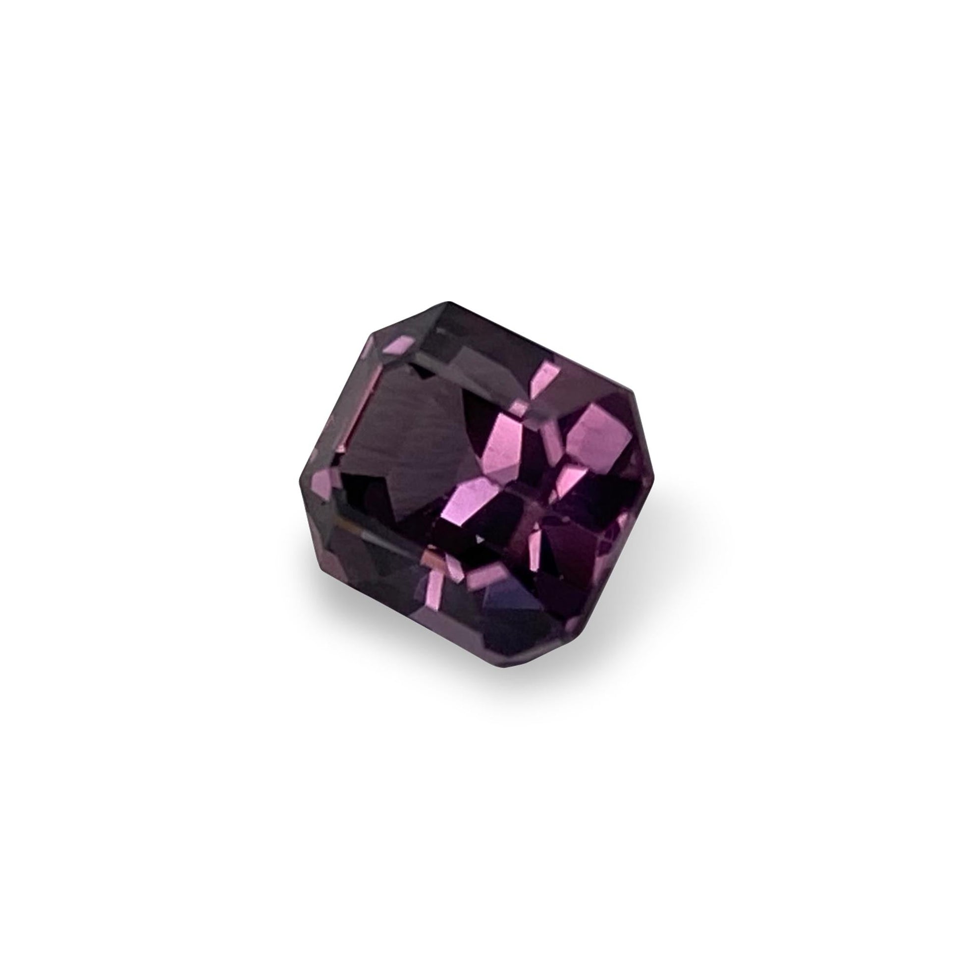 Purpur Spinell 1.49 ct IGNEOUS Edelsteine