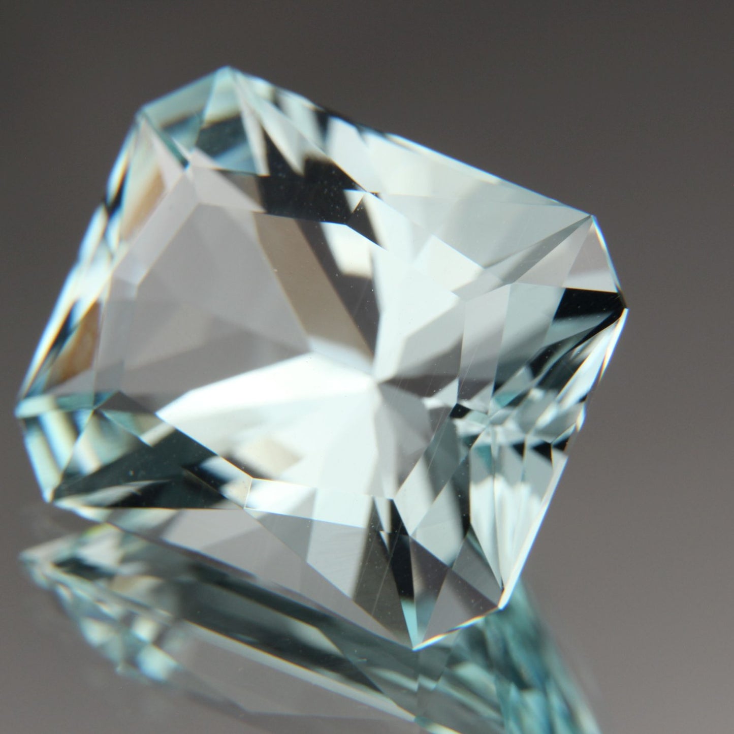 Aquamarine 10.04ct