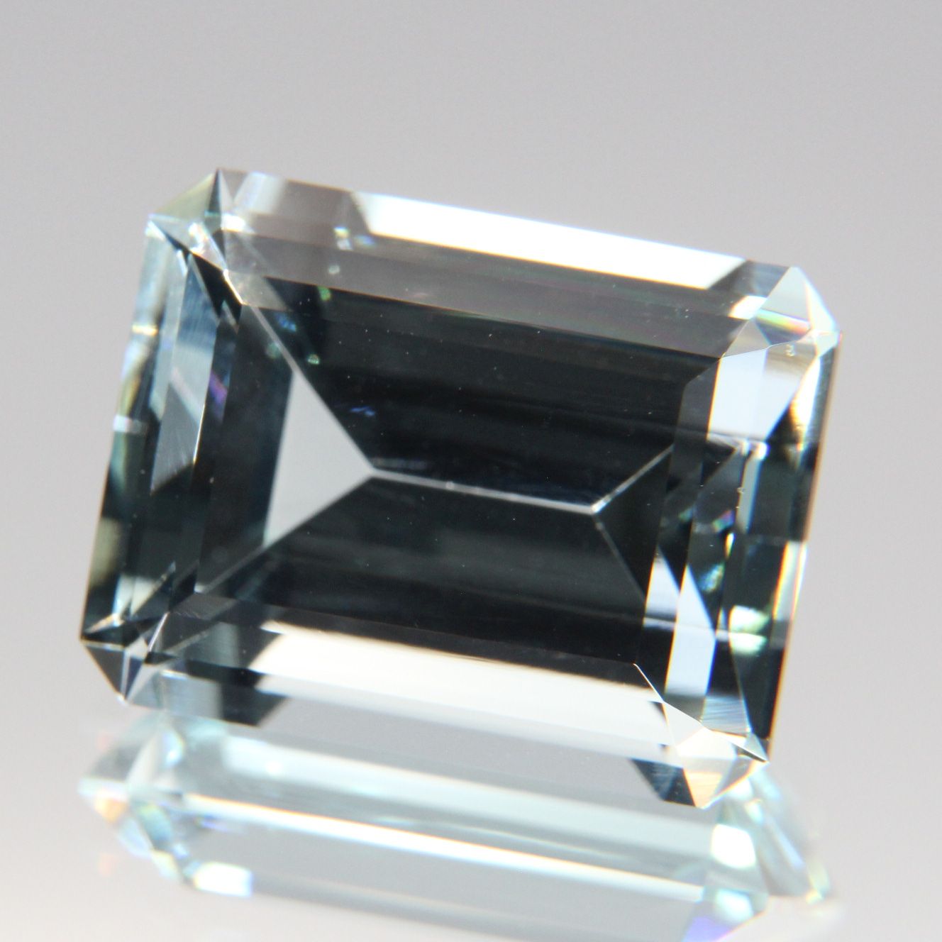 Aquamarine 8.79 ct