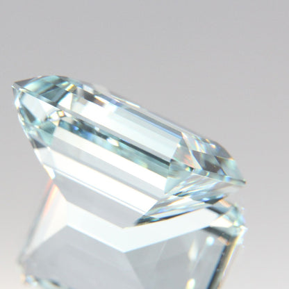 Aquamarine 8.79 ct