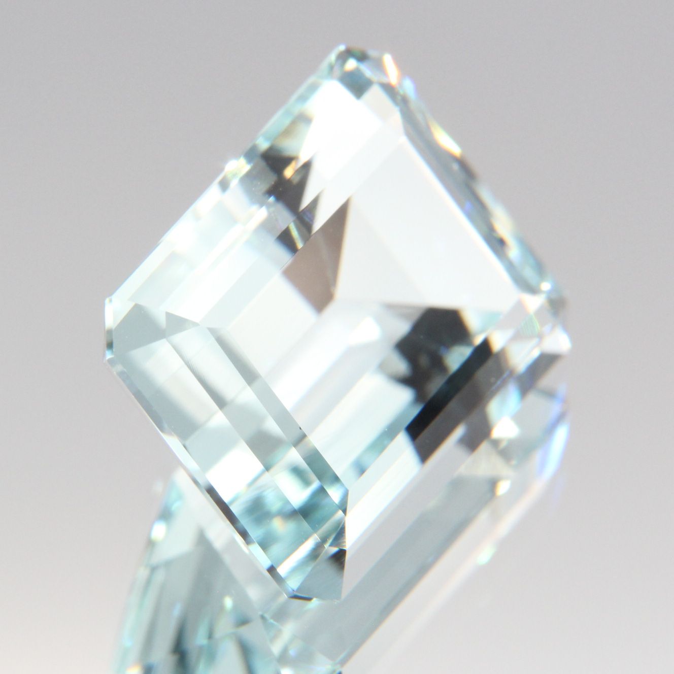 Aquamarine 8.79 ct