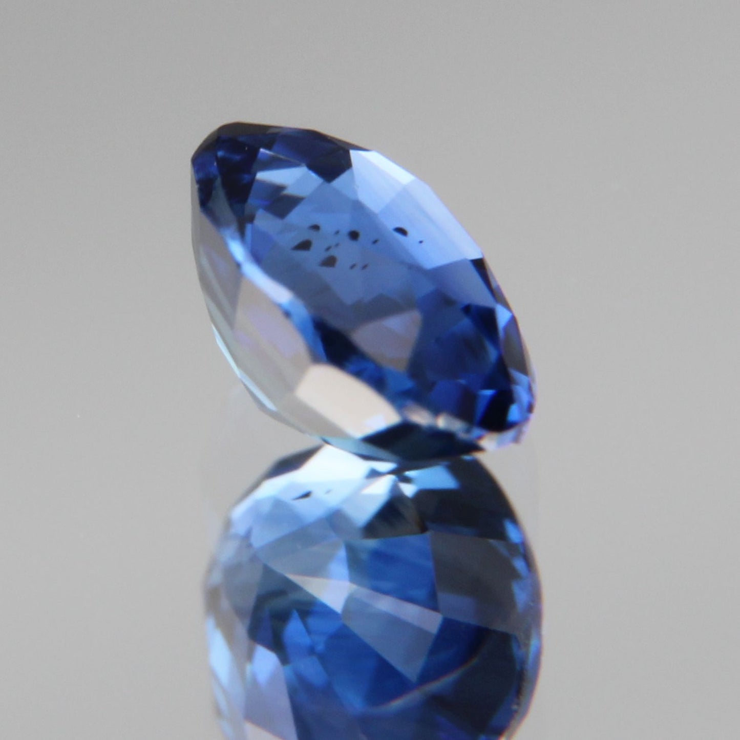 Blauer Saphir 0.52ct