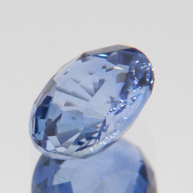 blauer Saphir 0.68ct