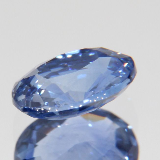 blauer Saphir 0.68ct