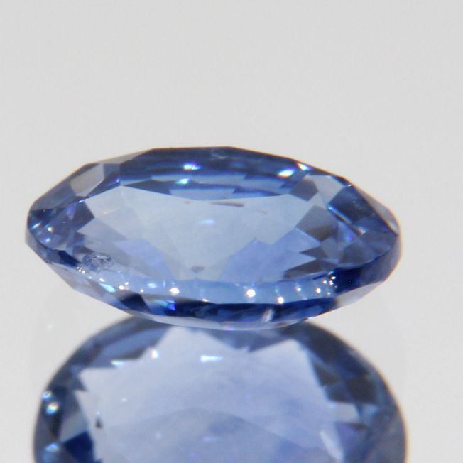 blauer Saphir 0.68ct