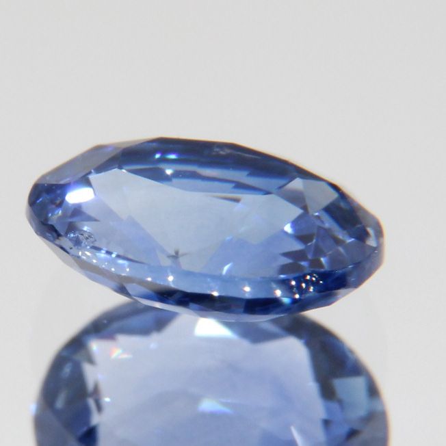 blauer Saphir 0.68ct
