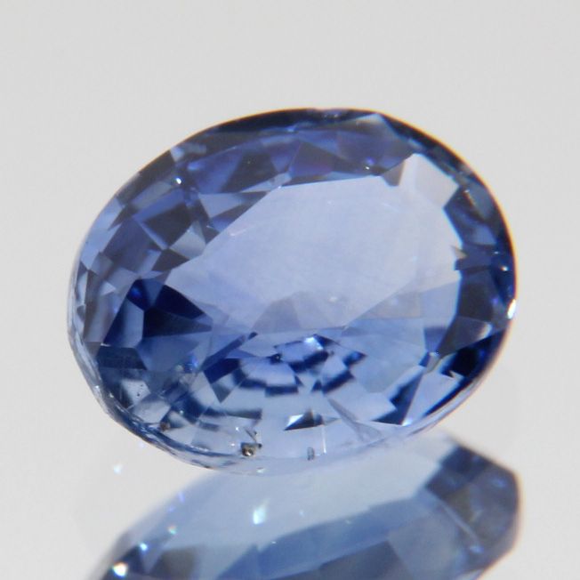 blauer Saphir 0.68ct