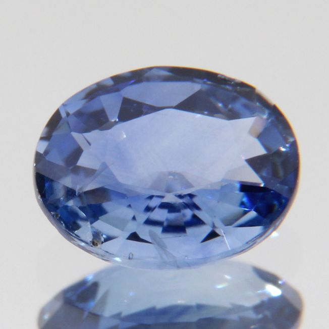 blauer Saphir 0.68ct