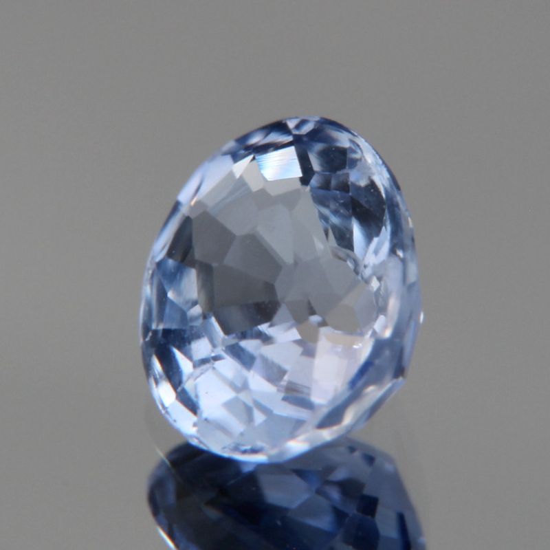 blauer Saphir 0.88ct
