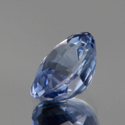 blauer Saphir 0.88ct