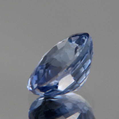 blauer Saphir 0.88ct