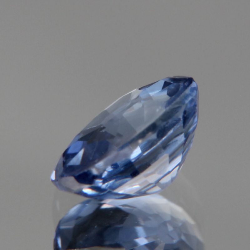 blauer Saphir 0.88ct