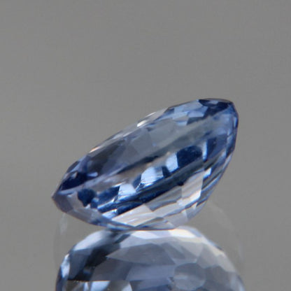 blauer Saphir 0.88ct
