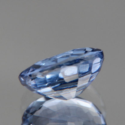 blauer Saphir 0.88ct