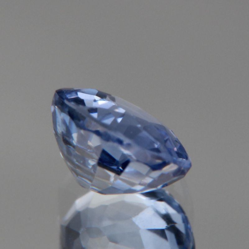 blauer Saphir 0.88ct