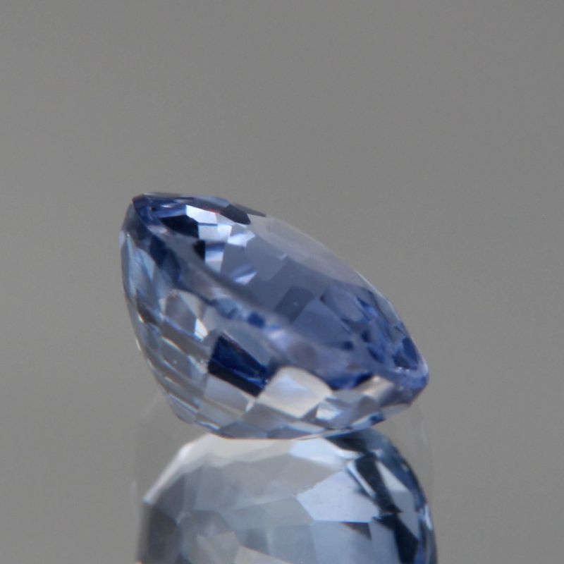 blauer Saphir 0.88ct