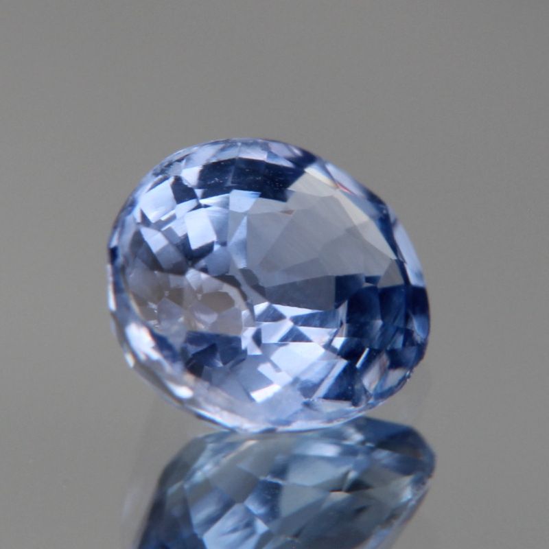 blauer Saphir 0.88ct