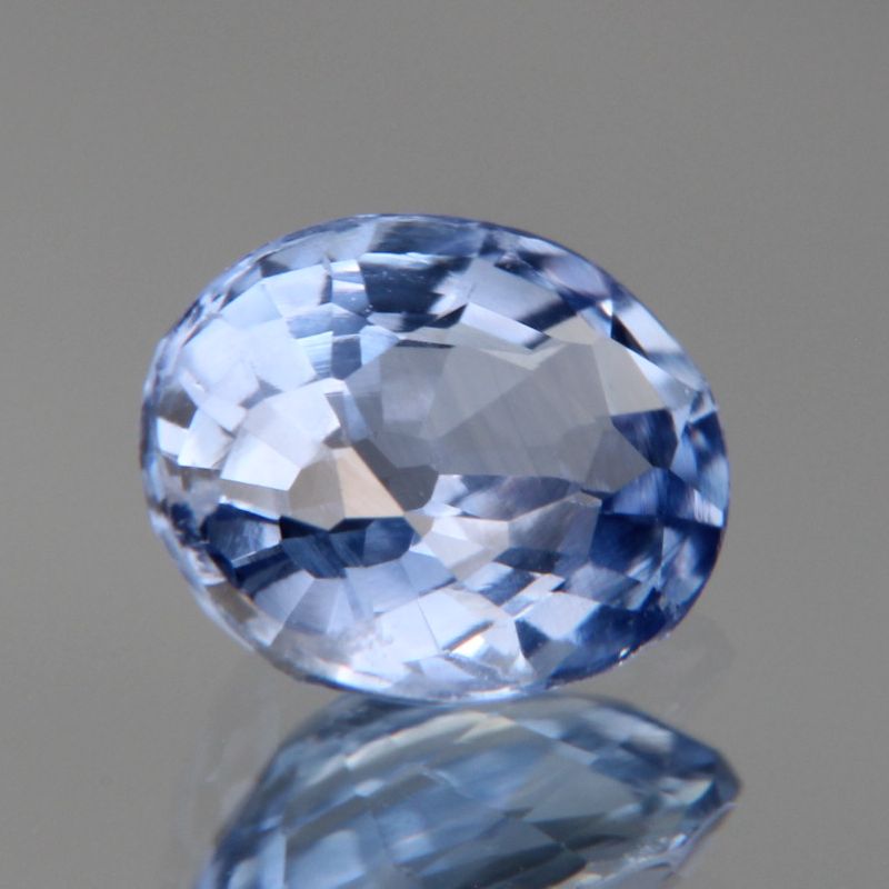 blauer Saphir 0.88ct