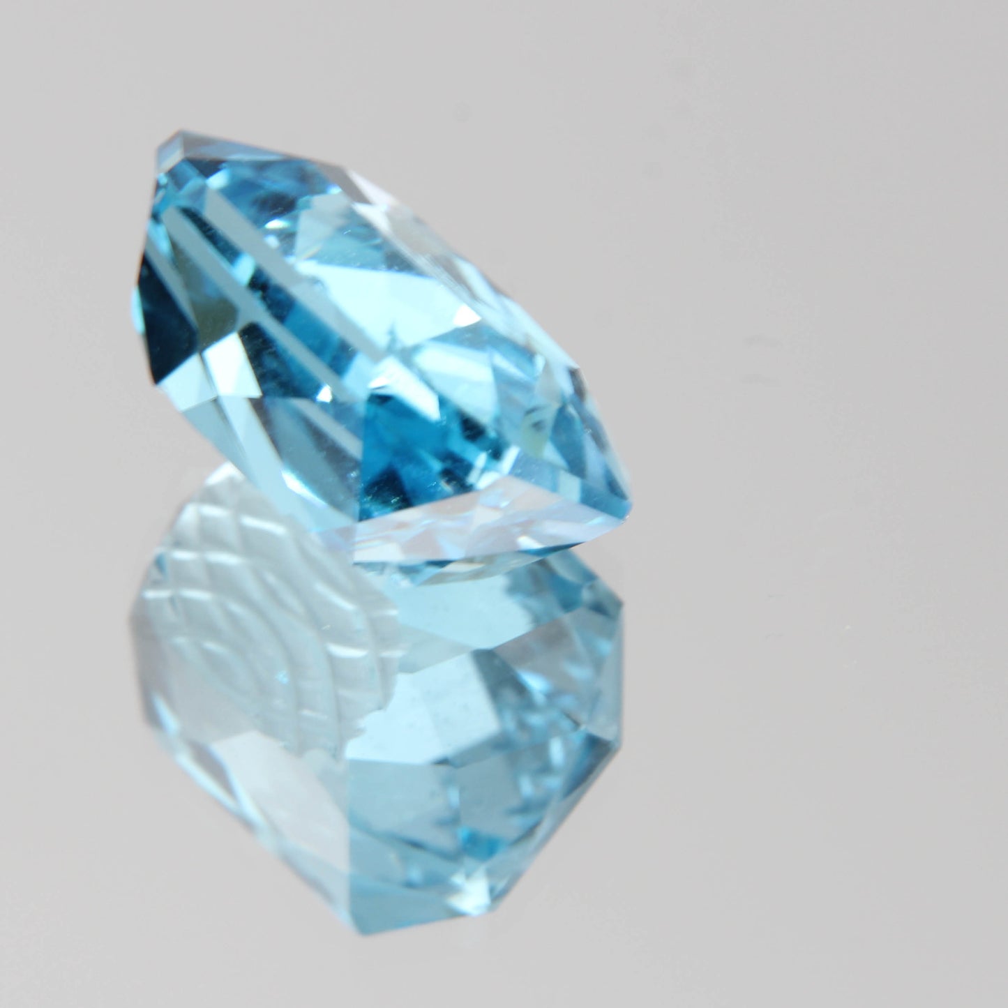 Blue Topaz 26.62ct