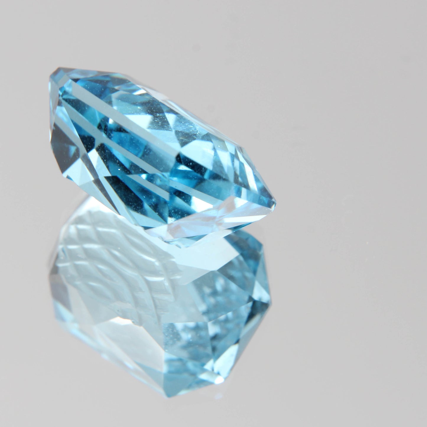 Blue Topaz 26.62ct