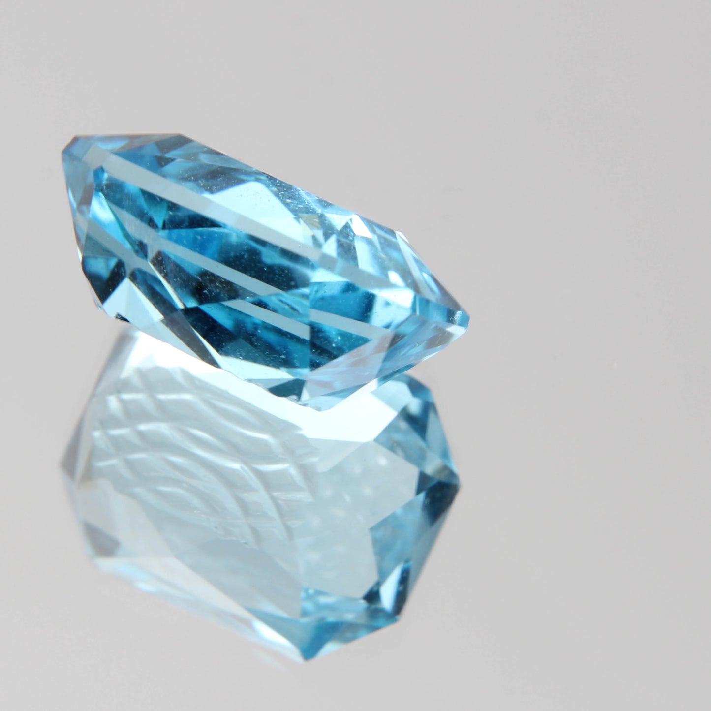 Blue Topaz 26.62ct