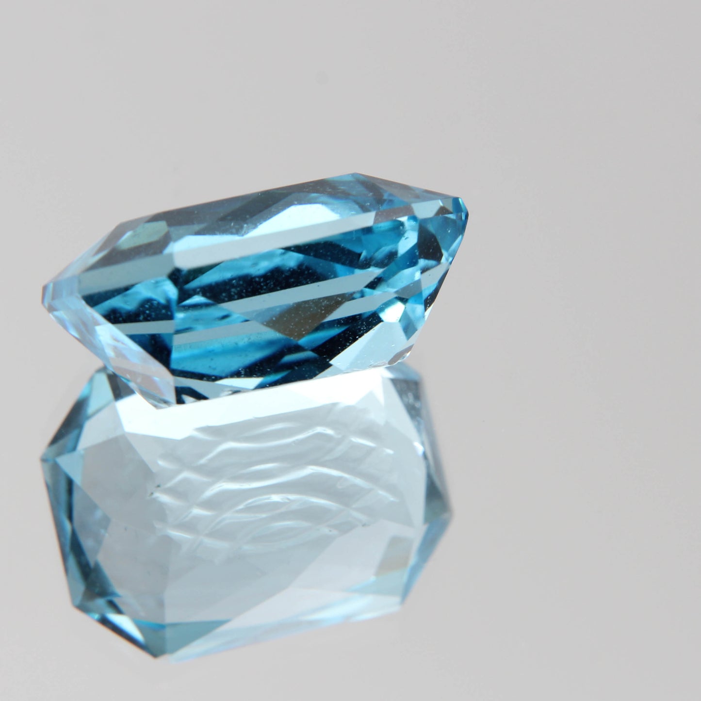Blue Topaz 26.62ct