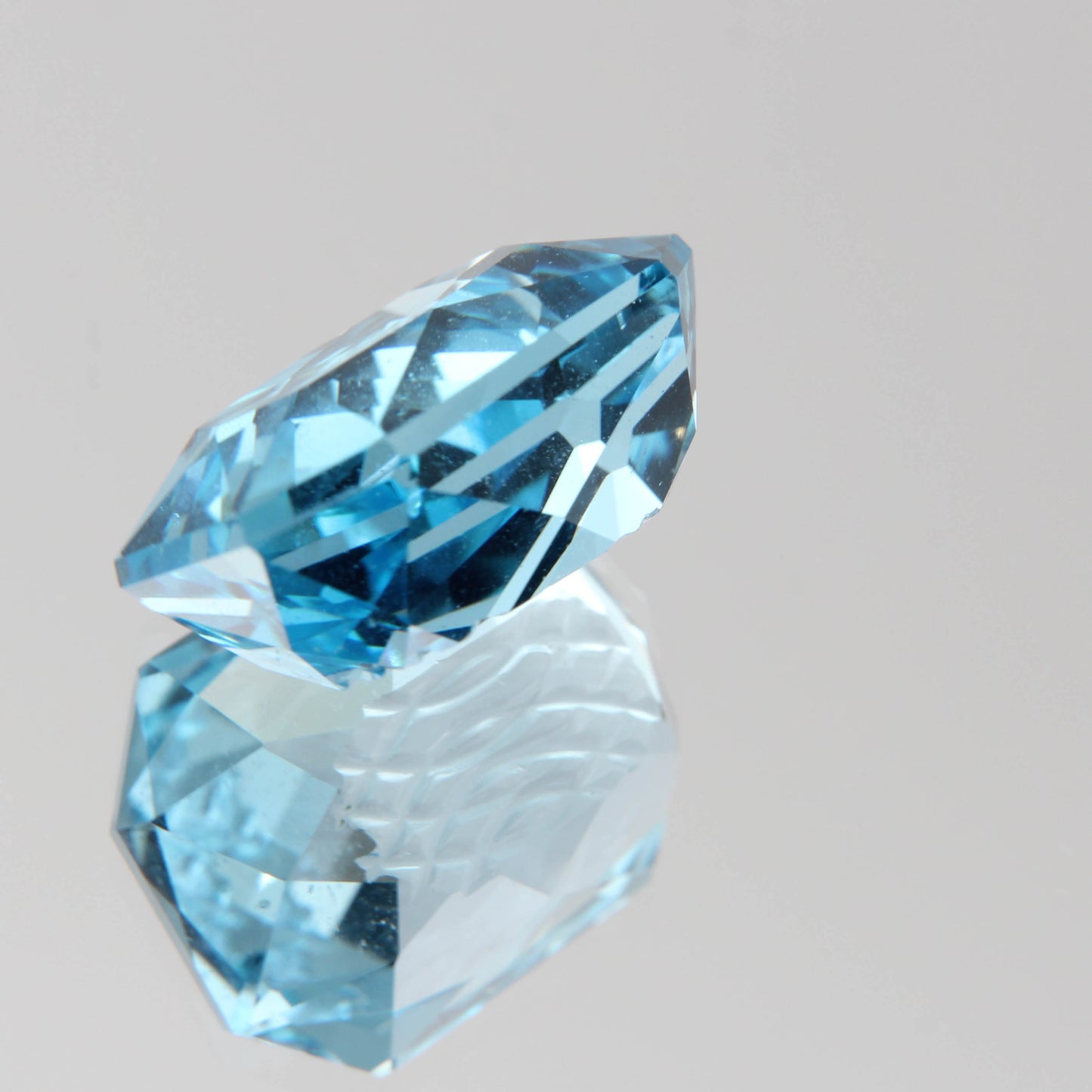 Blue Topaz 26.62ct