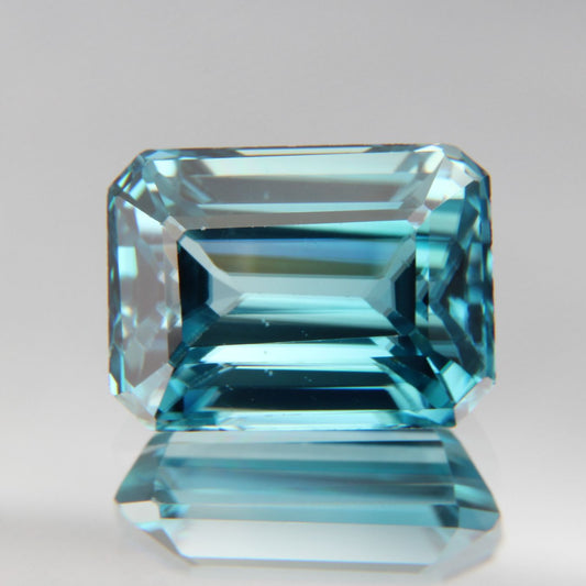 blauer Zirkon 4.45 ct