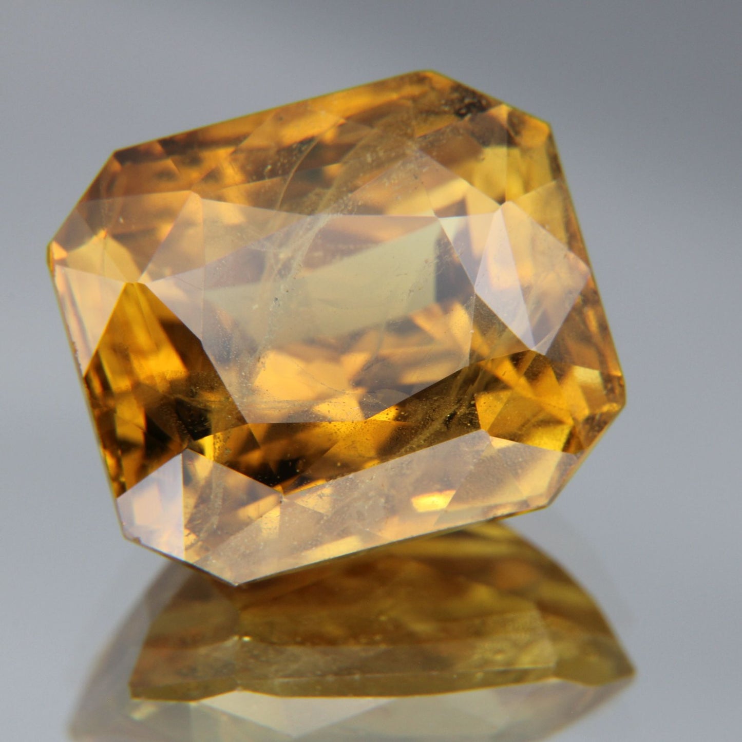 Chrysoberyl 10.80ct