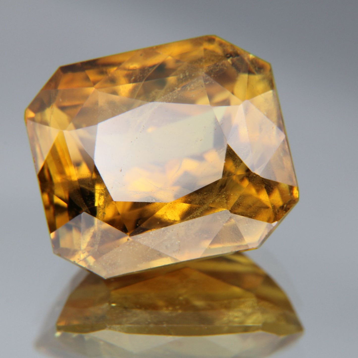 Chrysoberyl 10.80ct