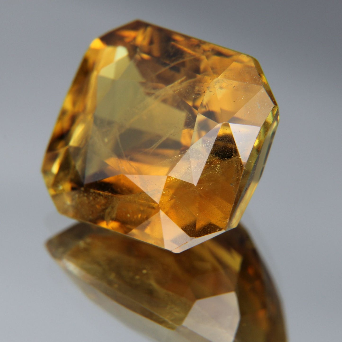Chrysoberyl 10.80ct