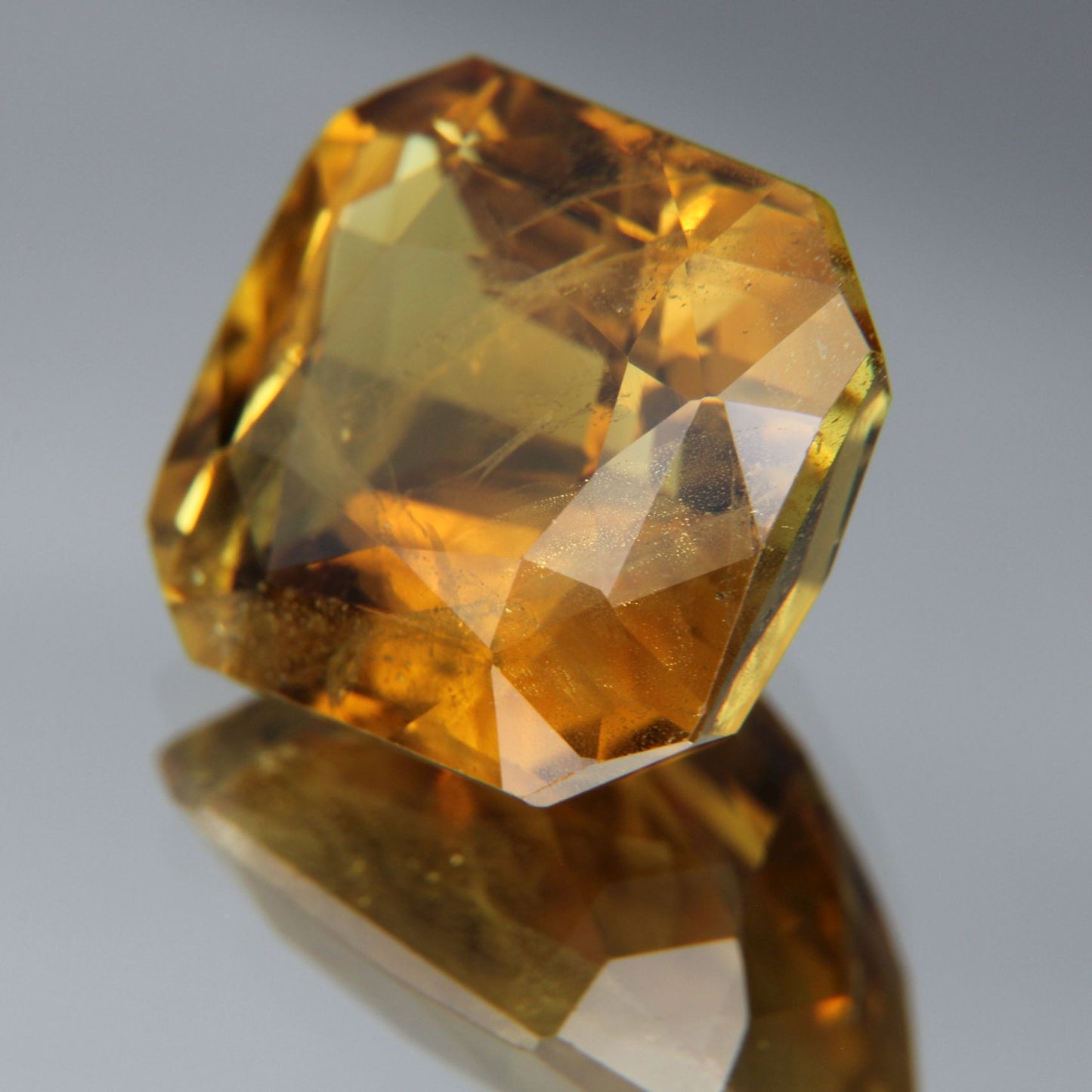 Chrysoberyl 10.80ct